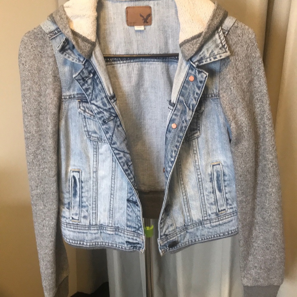 American Eagle Hooded Demin Jacket